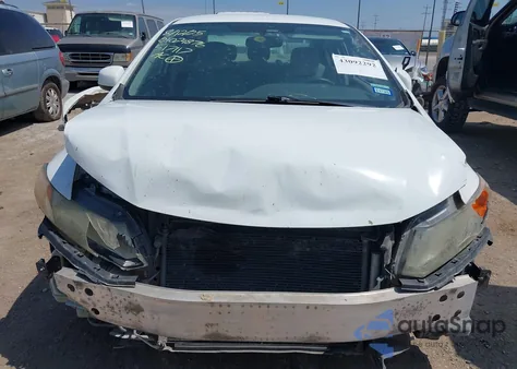 2012 Honda Civic Hf from USA, damaged, VIN 2HGFB2F60CH517117